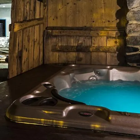 La Bergerie Du Miravidi Bed & Breakfast
